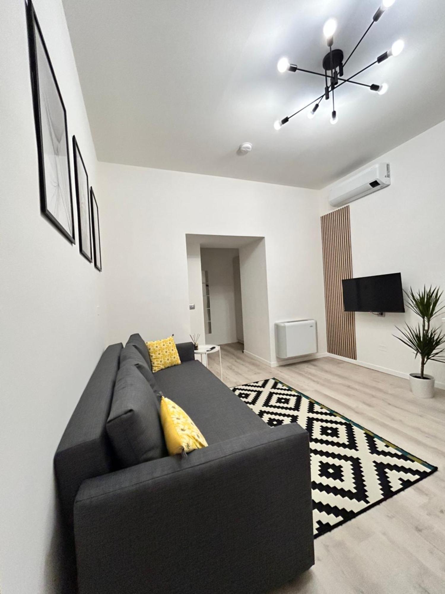 Tezone Seven Apartments Verona Exterior photo