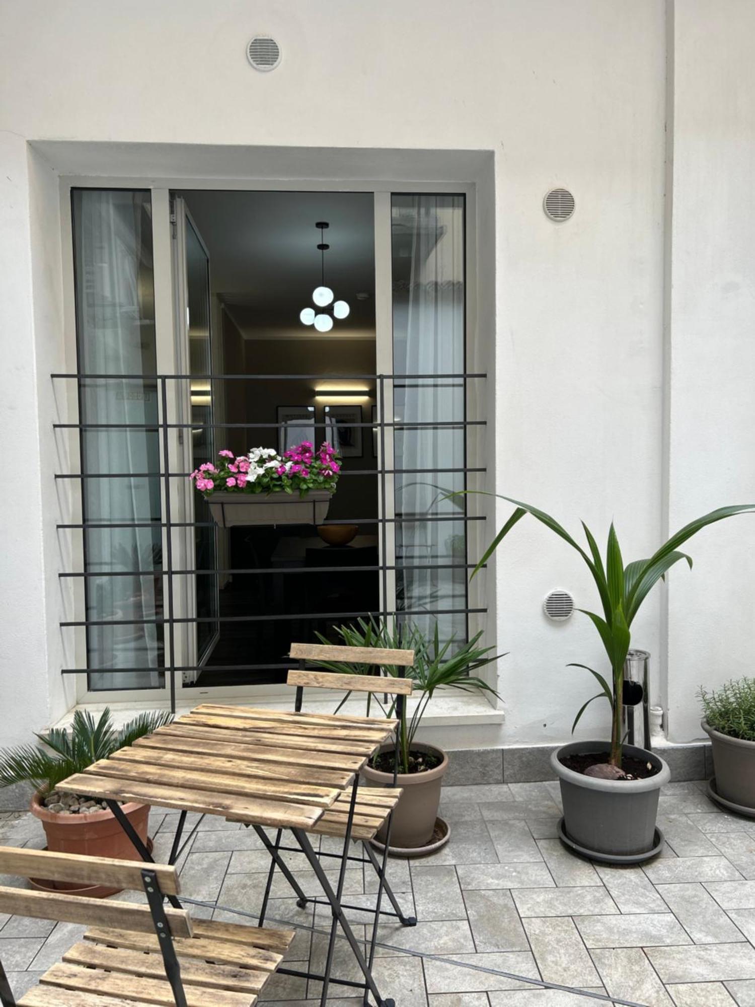 Tezone Seven Apartments Verona Exterior photo